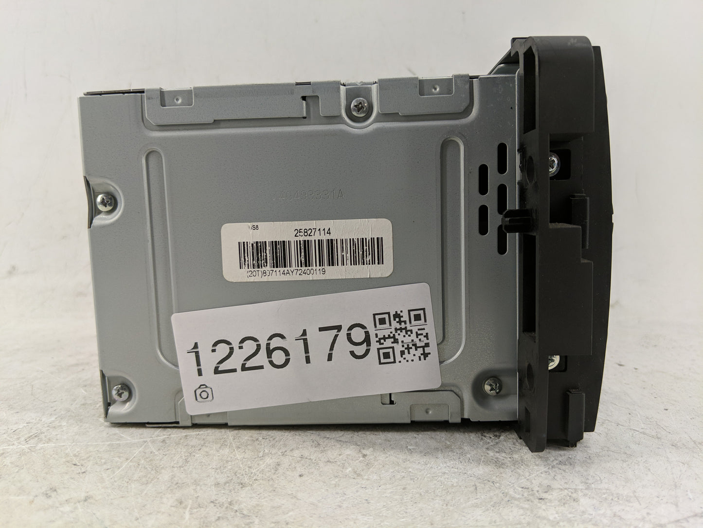 2008 Saturn Outlook Radio AM FM Cd Player Receiver Replacement P/N:25827114 25802584 Fits OEM Used Auto Parts - Oemusedautop