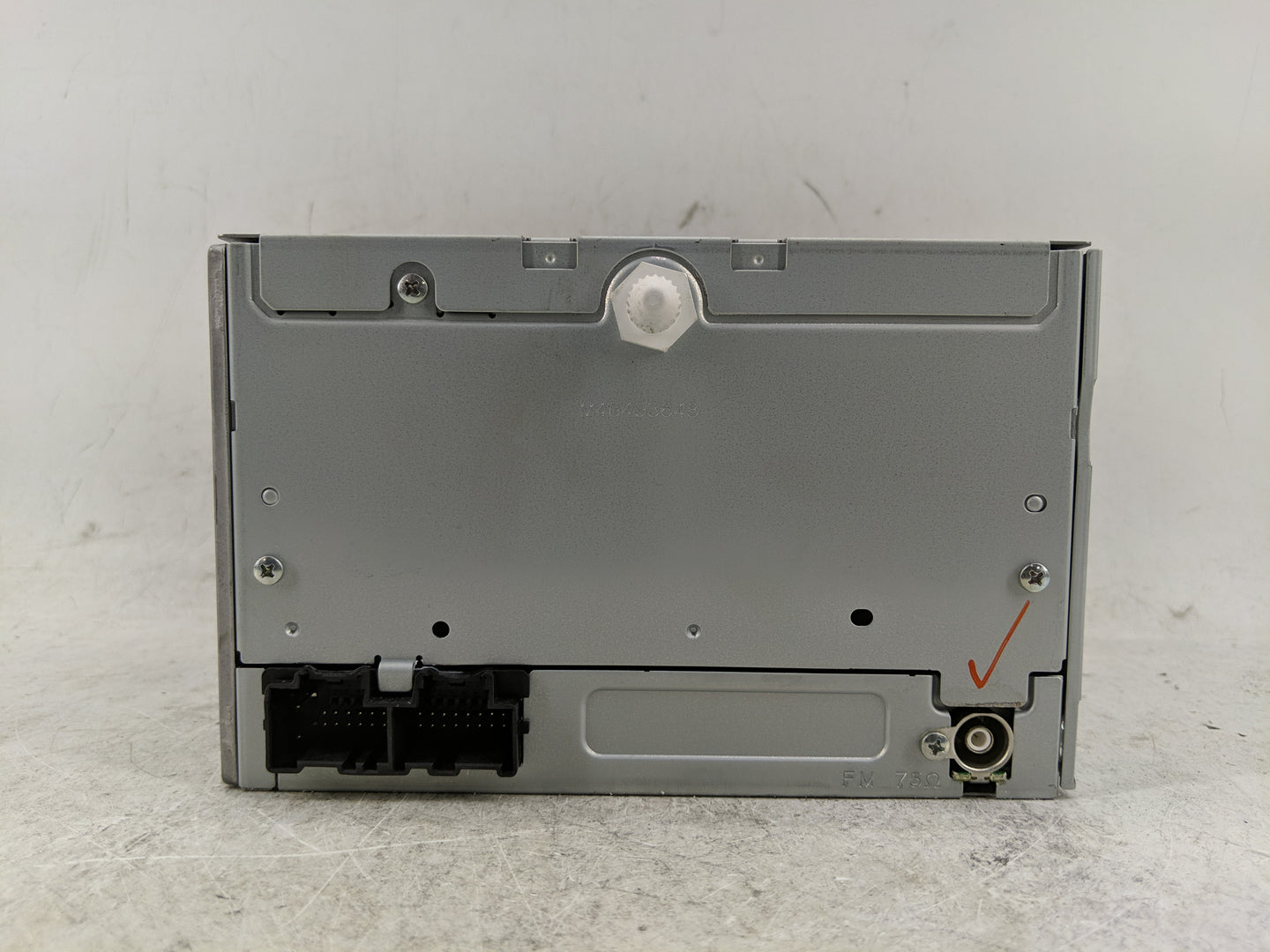 2008 Saturn Outlook Radio AM FM Cd Player Receiver Replacement P/N:25827114 25802584 Fits OEM Used Auto Parts - Oemusedautop
