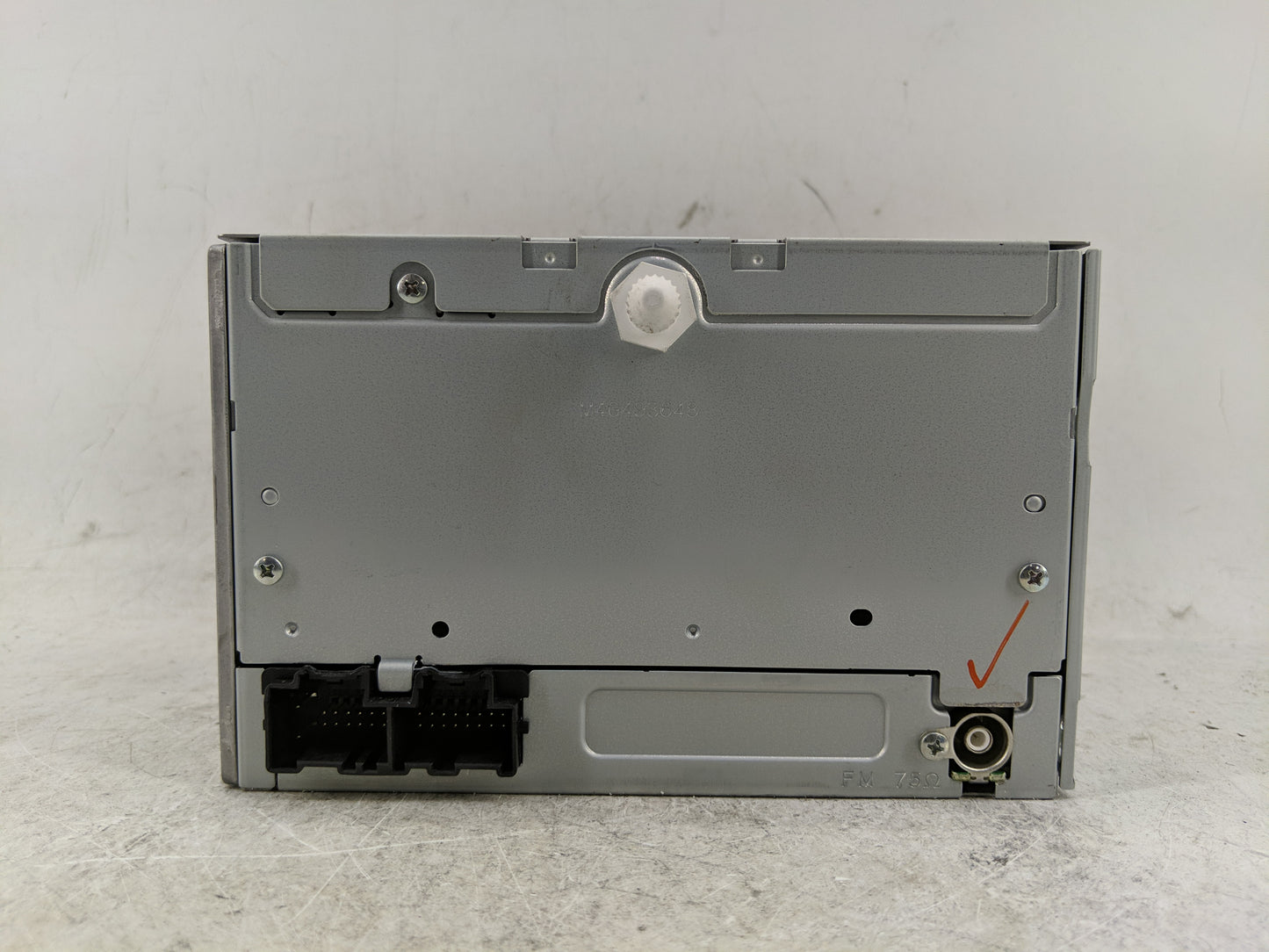 2008 Saturn Outlook Radio AM FM Cd Player Receiver Replacement P/N:25827114 25802584 Fits OEM Used Auto Parts - Oemusedautop
