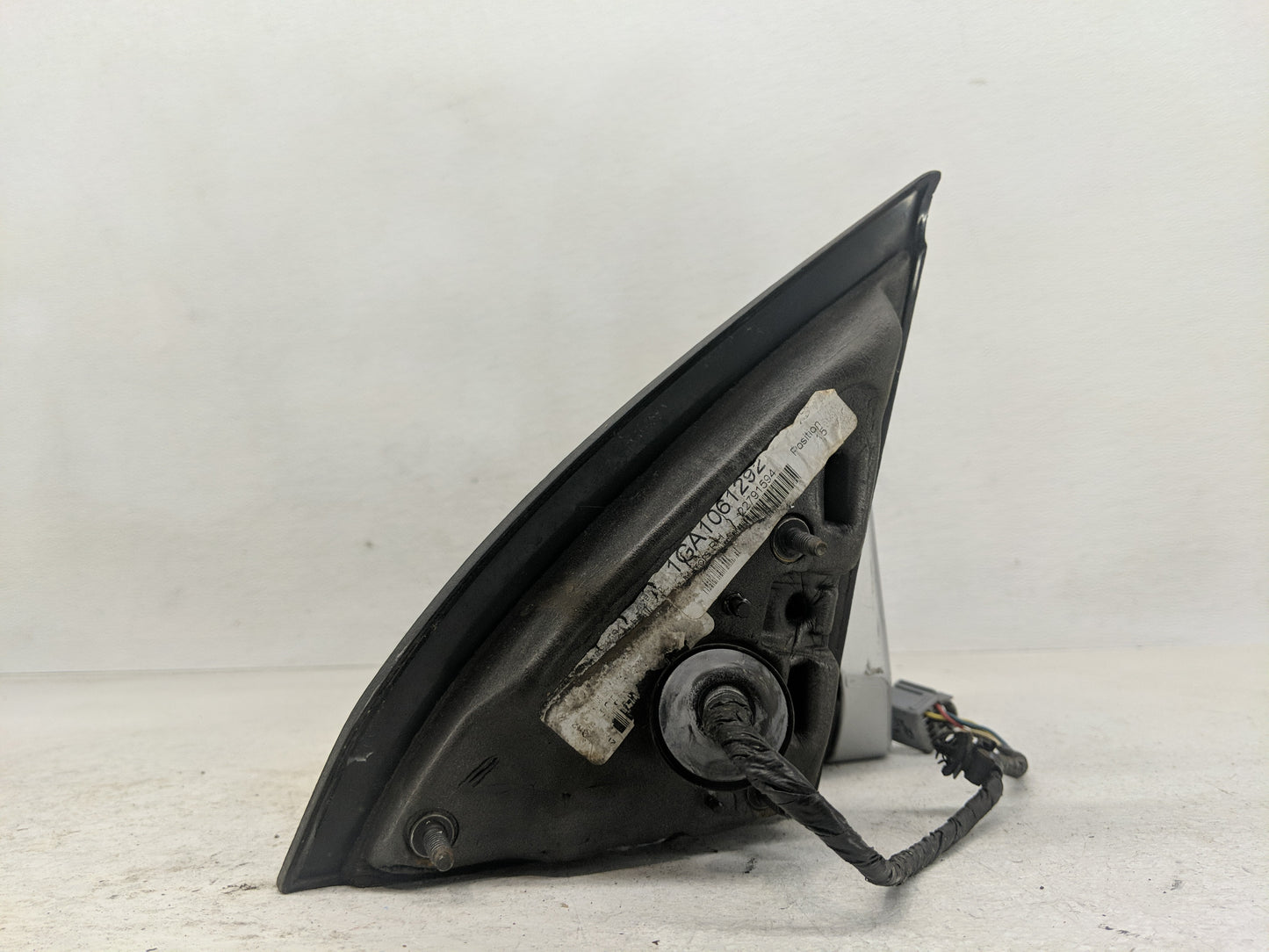 2008 Saturn Outlook Side Mirror Replacement Passenger Right View Door Mirror Fits OEM Used Auto Parts - Oemusedautoparts1.co