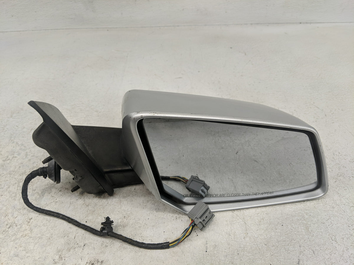 2008 Saturn Outlook Passenger Side View Mirror - Right Door Mirror OEM Used - Oemusedautoparts1.com