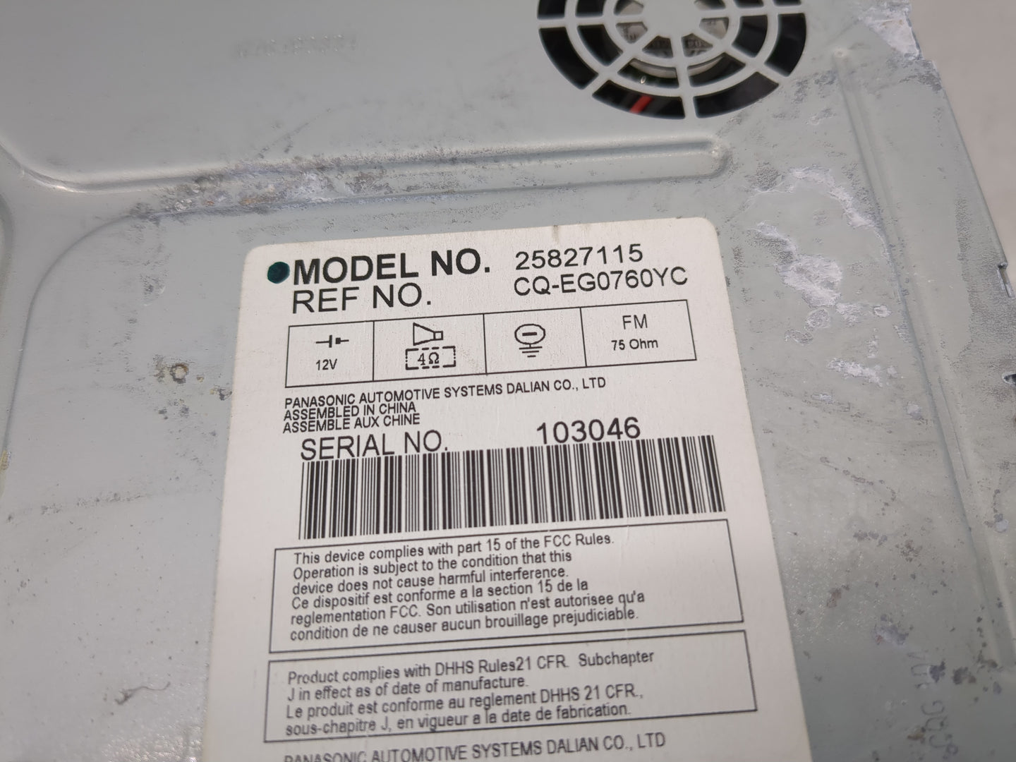 2008 Saturn Outlook Radio AM FM Cd Player Receiver Replacement P/N:25827115 M4G493650 Fits OEM Used Auto Parts - Oemusedauto