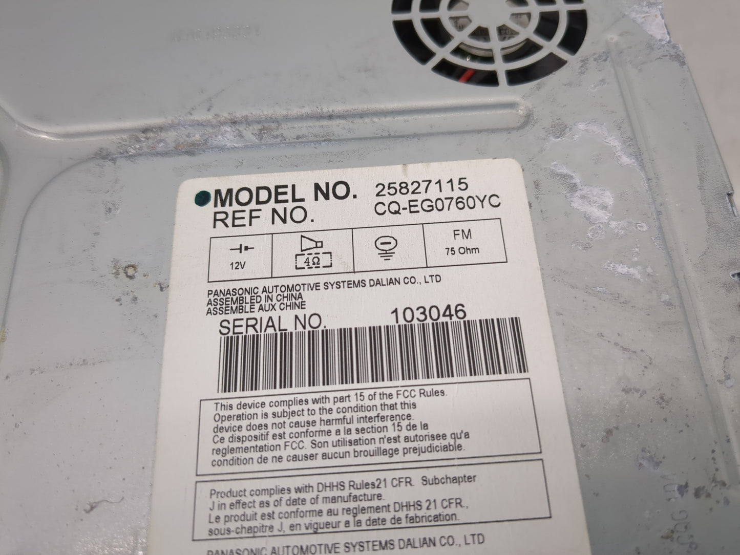 2008 Saturn Outlook Radio AM FM Cd Player Receiver Replacement P/N:25827115 M4G493650 Fits OEM Used Auto Parts - Oemusedauto