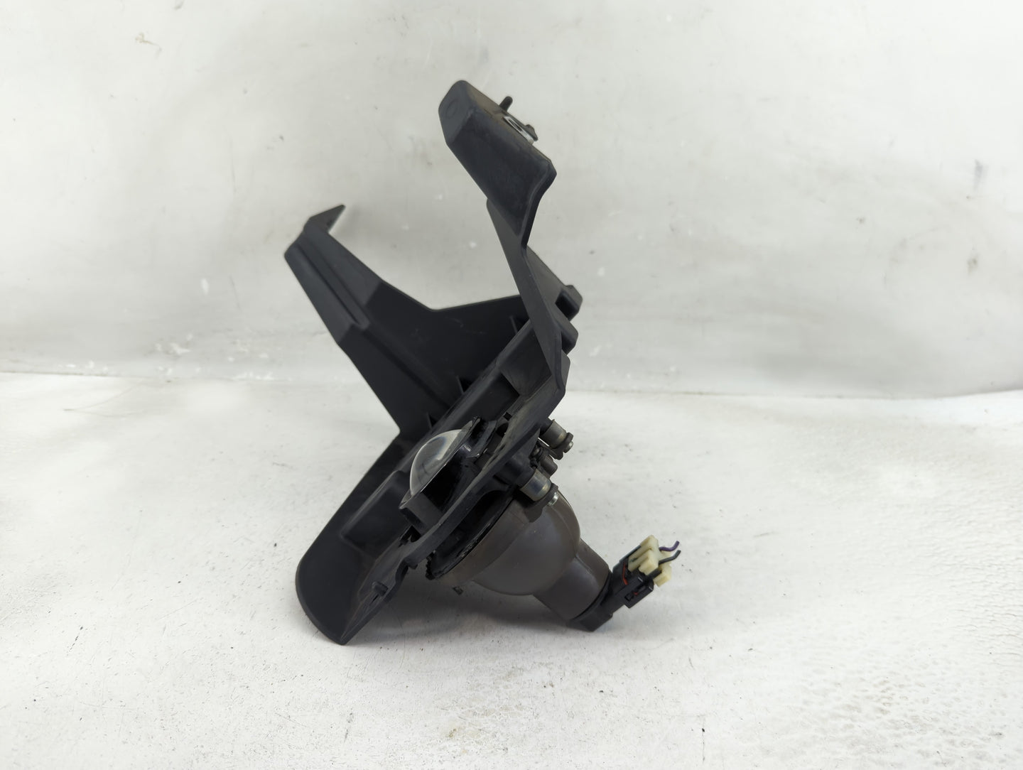 2008 Saturn Outlook Passenger Right Oem Fog Light Lamp - Oemusedautoparts1.com