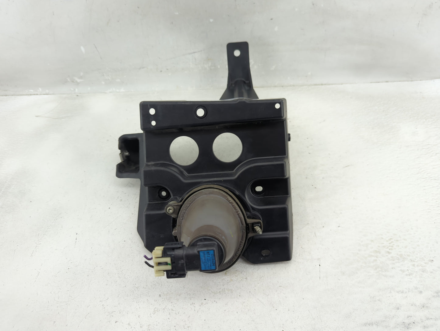 2008 Saturn Outlook Passenger Right Oem Fog Light Lamp - Oemusedautoparts1.com