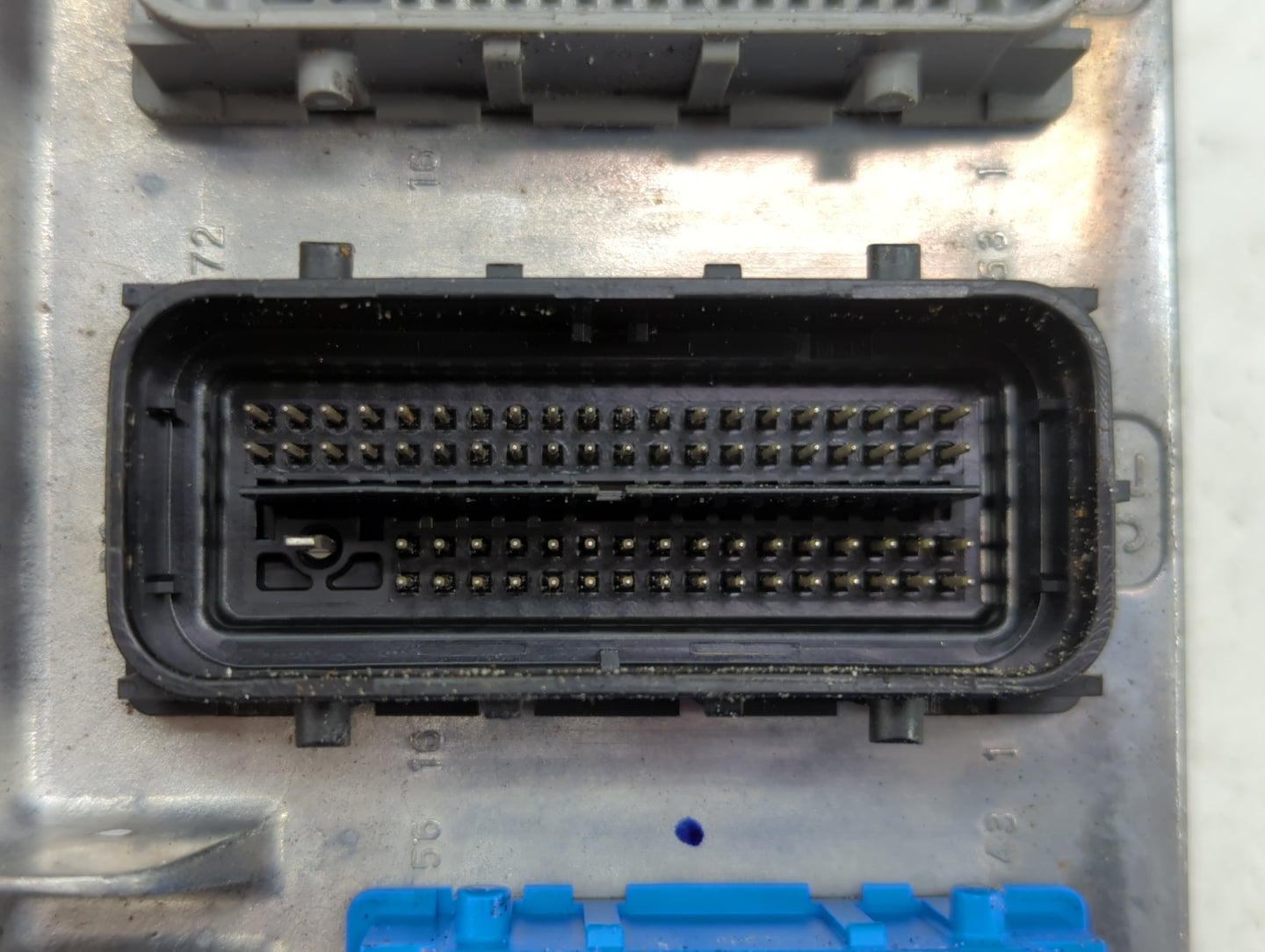 2008 Saturn Outlook PCM Engine Control Computer ECU ECM PCU OEM P/N:12678511 Fits Fits 2005 2006 2007 2009 2010 OEM Used Aut