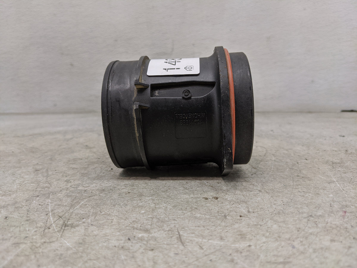 Saturn Outlook Mass Air Flow Meter Maf Sensor 1486215 - Oemusedautoparts1.com
