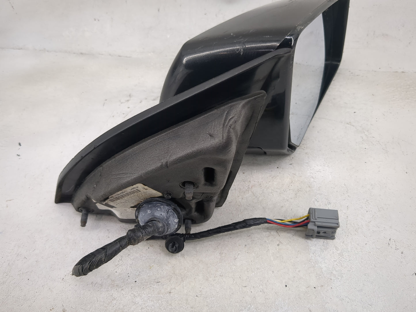 2008 Saturn Outlook Passenger Side View Mirror - Right Door Mirror OEM Used - Oemusedautoparts1.com