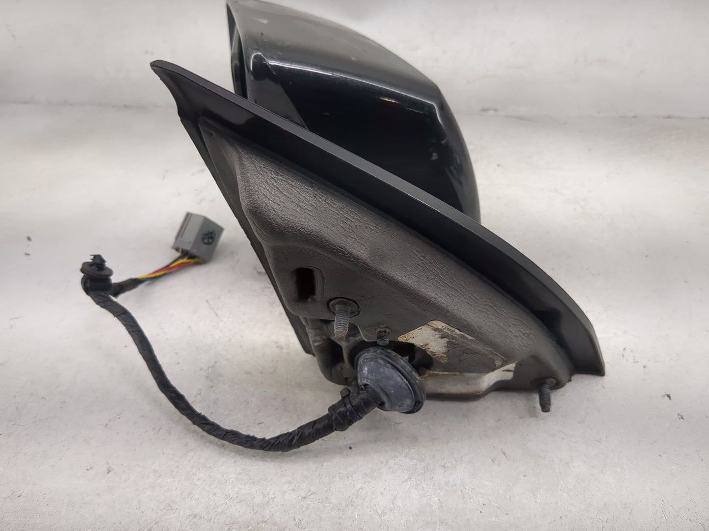 2008 Saturn Outlook Driver Side View Mirror - Left Door Mirror OEM Used - Oemusedautoparts1.com