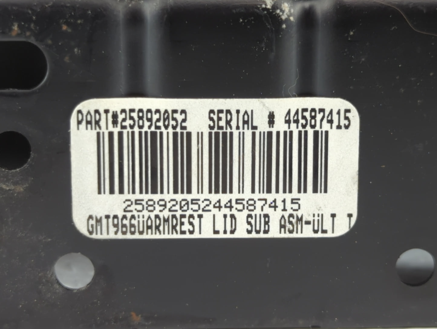 Saturn Outlook Center Console Armrest Cover Lid - Oemusedautoparts1.com