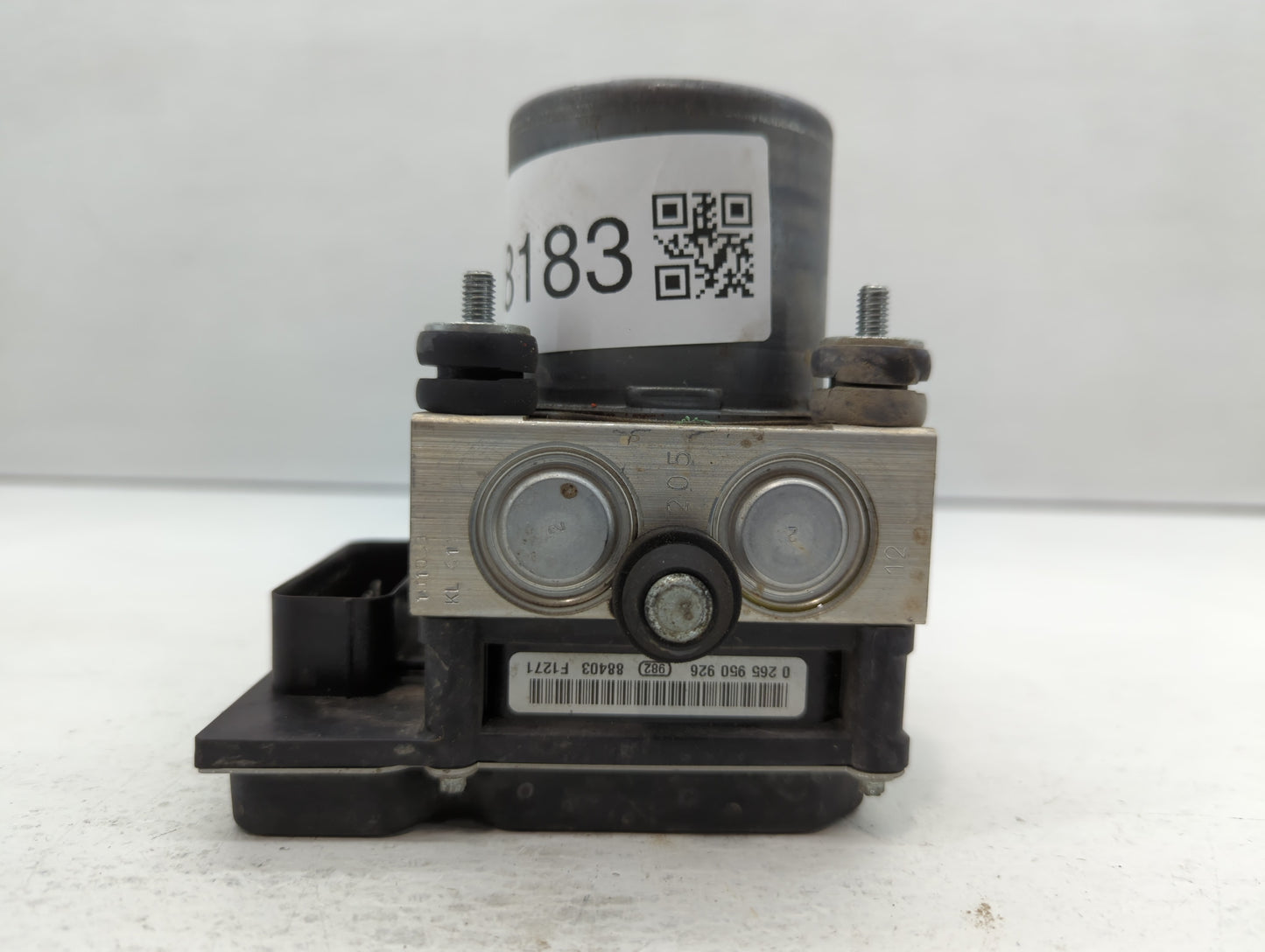 2008 Saturn Outlook ABS Pump Control Module Replacement P/N:25860504 Fits OEM Used Auto Parts - Oemusedautoparts1.com