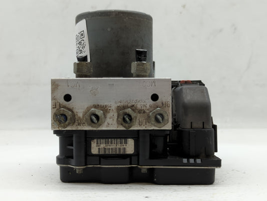 2008 Saturn Outlook ABS Pump Control Module Replacement P/N:25821433 Fits OEM Used Auto Parts - Oemusedautoparts1.com