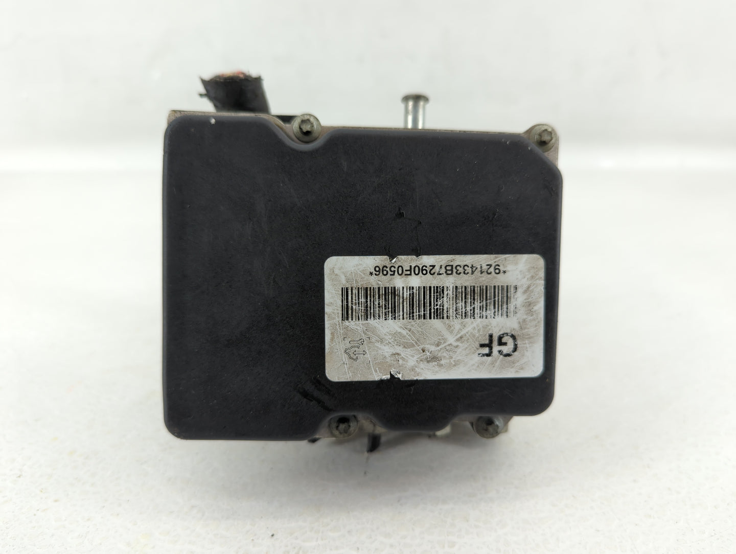 2008 Saturn Outlook ABS Pump Control Module Replacement P/N:25821433 Fits OEM Used Auto Parts - Oemusedautoparts1.com