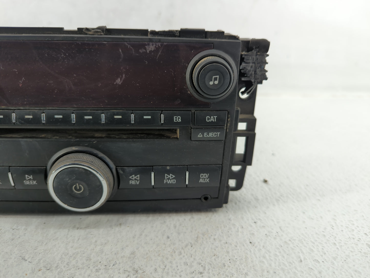 2008 Saturn Outlook Radio AM FM Cd Player Receiver Replacement P/N:9W1T-18C815-CA 25827114 Fits OEM Used Auto Parts - Oemuse