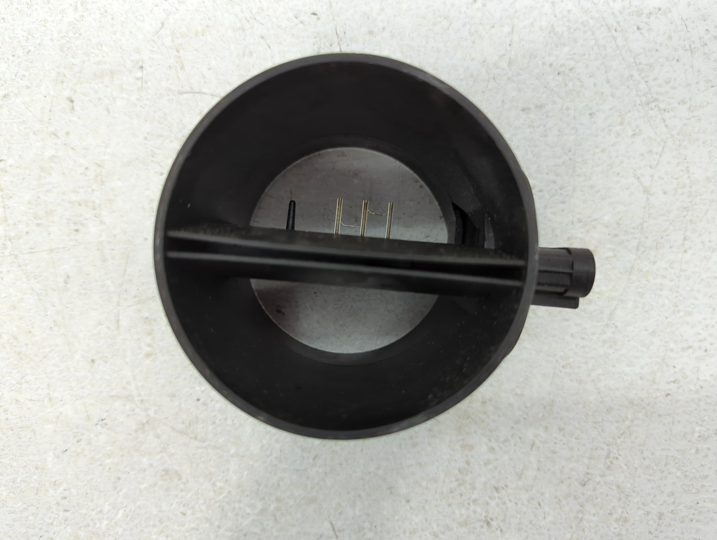 Saturn Outlook Mass Air Flow Meter Maf - Oemusedautoparts1.com