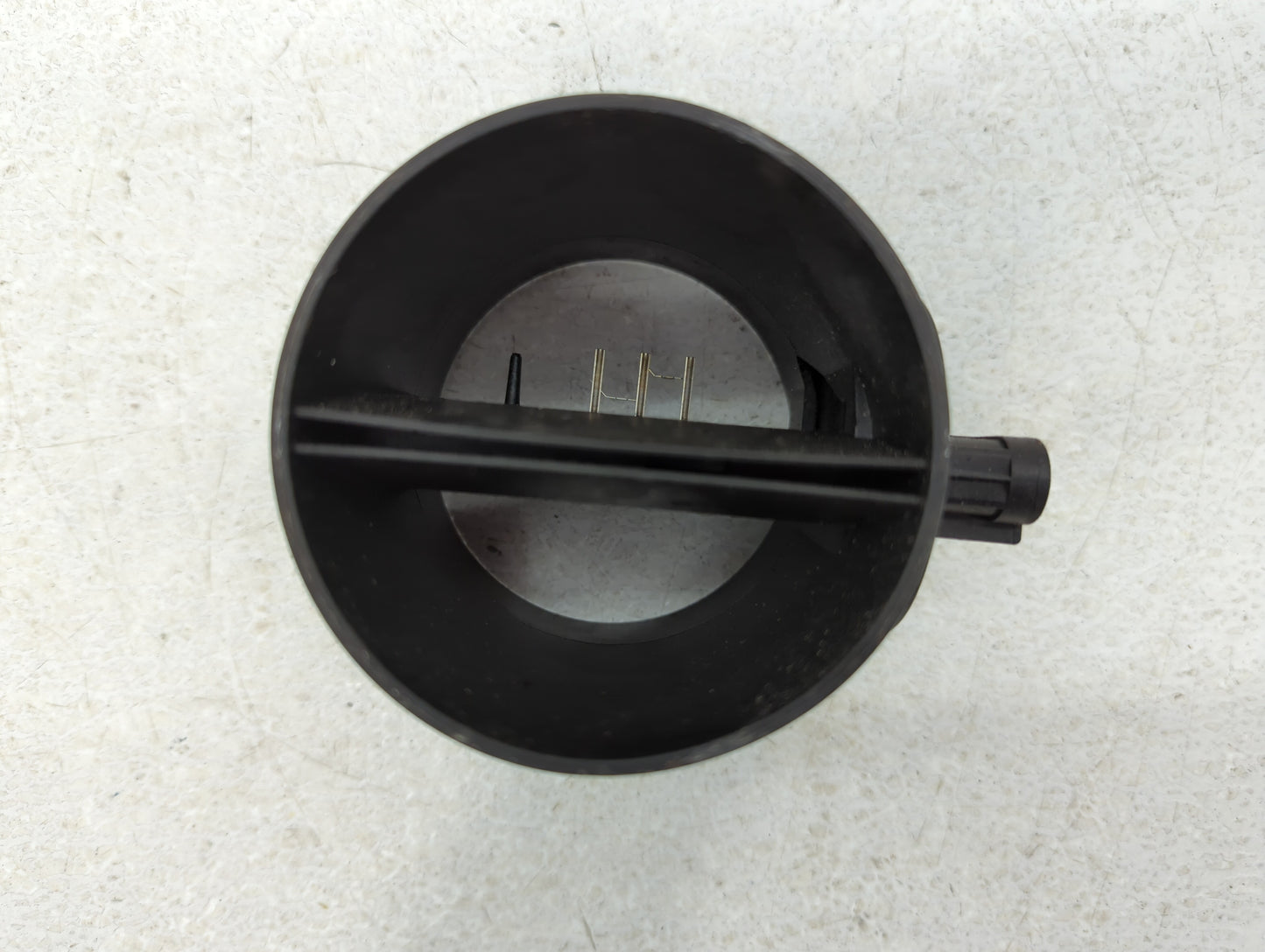 Saturn Outlook Mass Air Flow Meter Maf - Oemusedautoparts1.com
