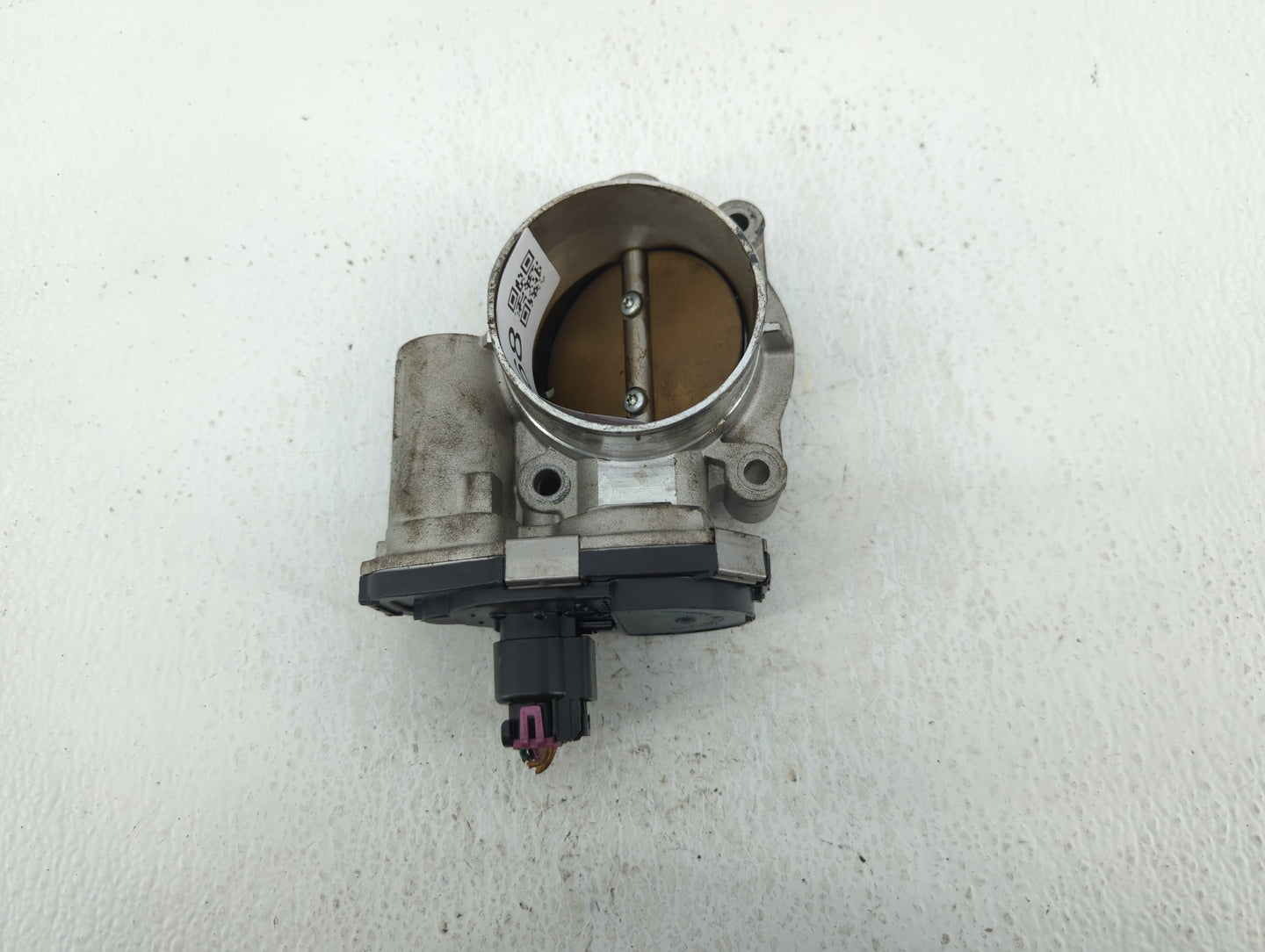 2008 Saturn Outlook Throttle Body P/N:3415AA 995AA Fits Fits 2007 2009 2010 2011 OEM Used Auto Parts - Oemusedautoparts1.com