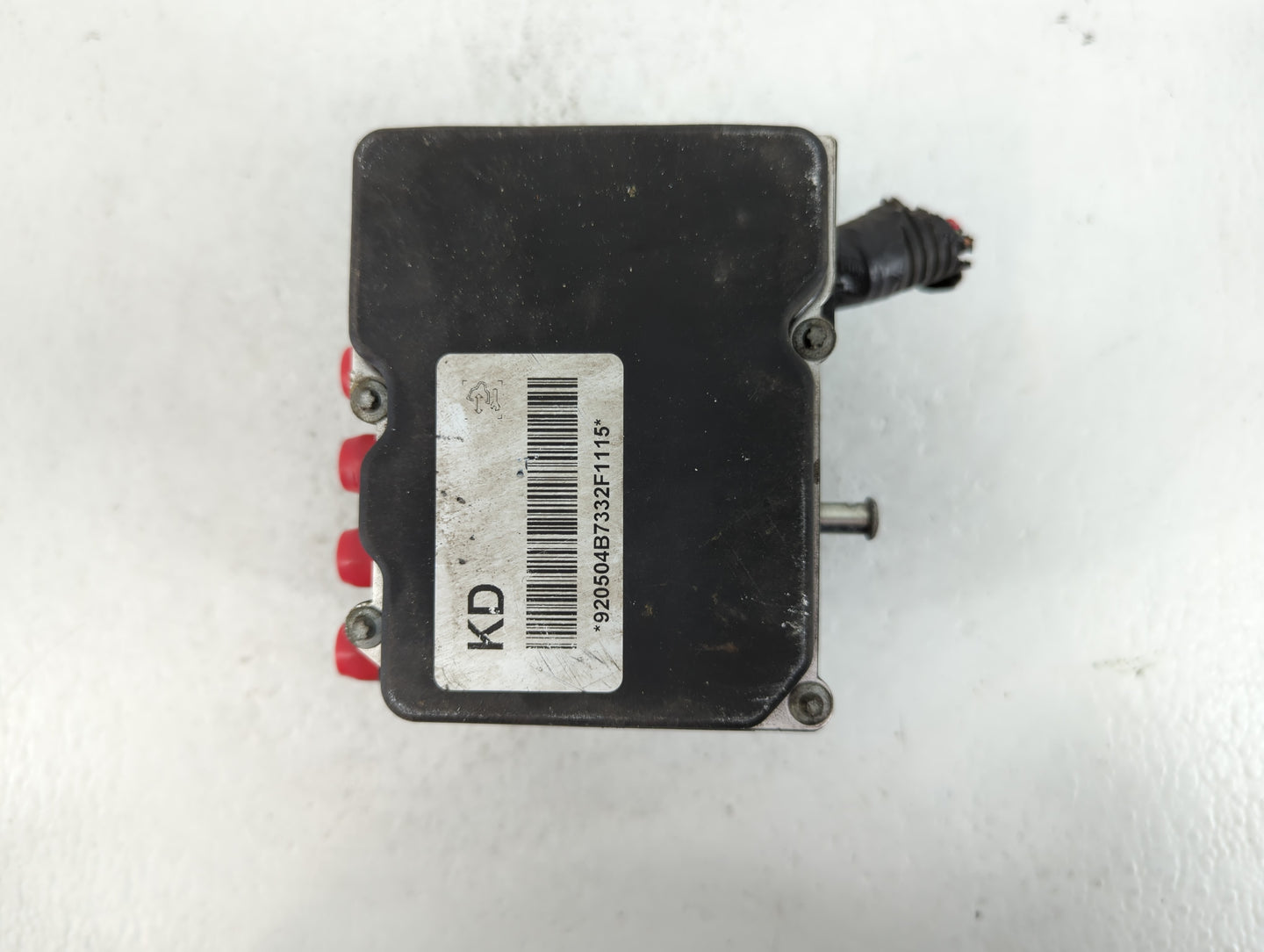 2008 Saturn Outlook ABS Pump Control Module Replacement P/N:25860504 0 265 230 137 01 Fits OEM Used Auto Parts - Oemusedauto