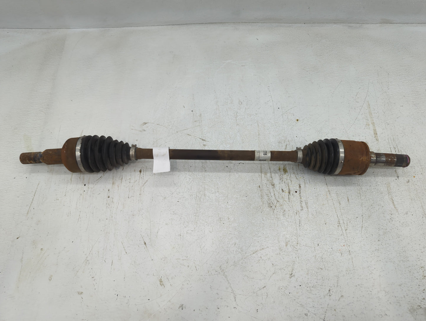 Saturn Outlook Axle Shaft Front Passenger Cv C/v - Oemusedautoparts1.com
