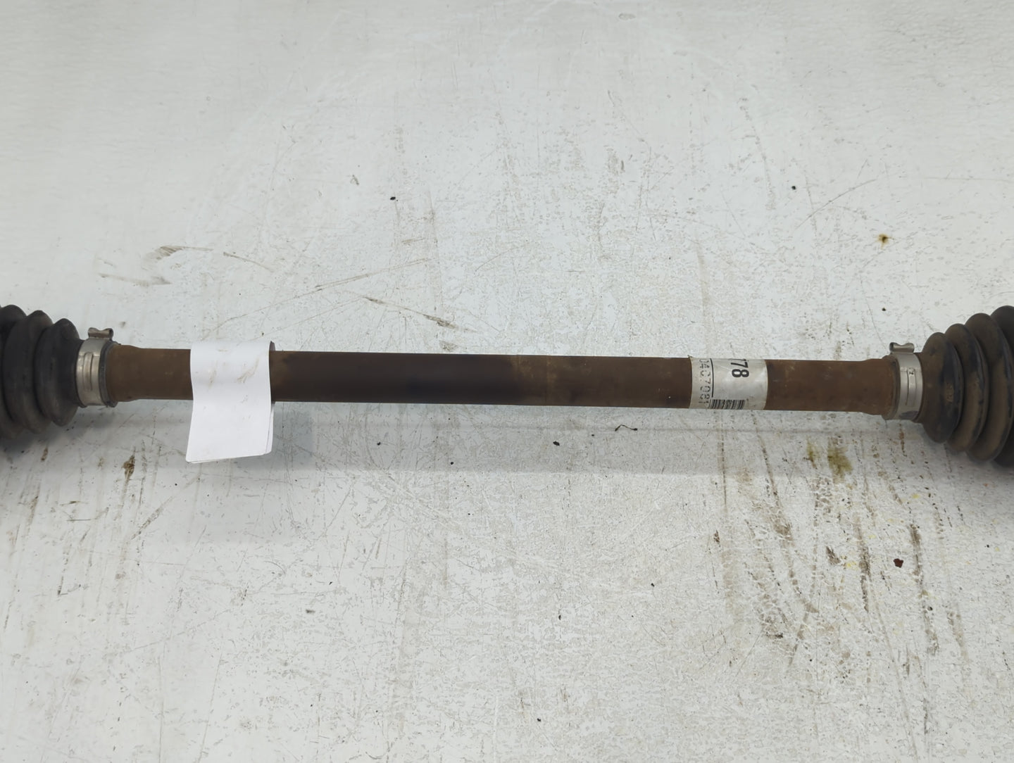 Saturn Outlook Axle Shaft Front Passenger Cv C/v - Oemusedautoparts1.com