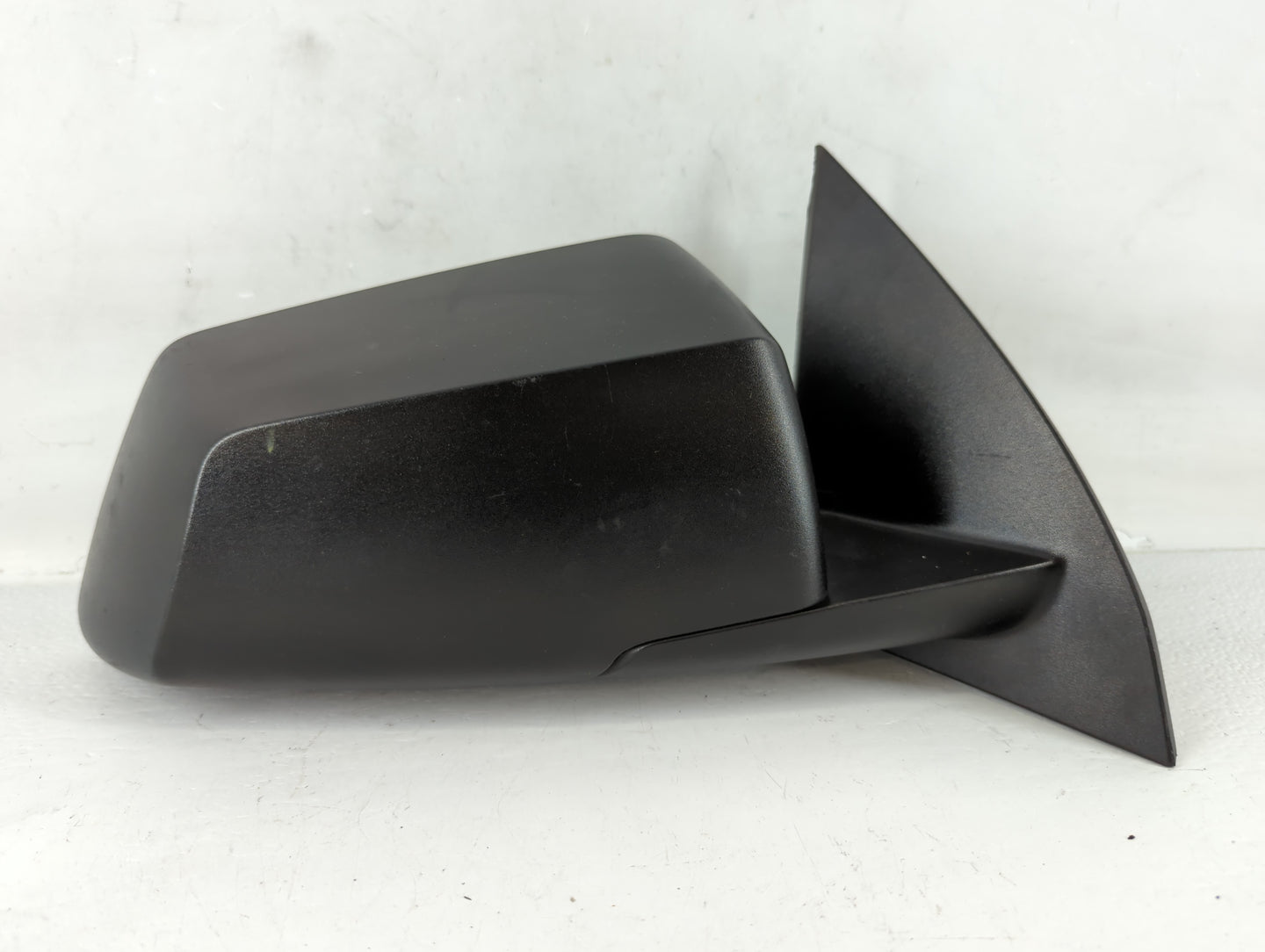 2008 Saturn Outlook Passenger Side View Mirror - Right Door Mirror OEM Used - Oemusedautoparts1.com