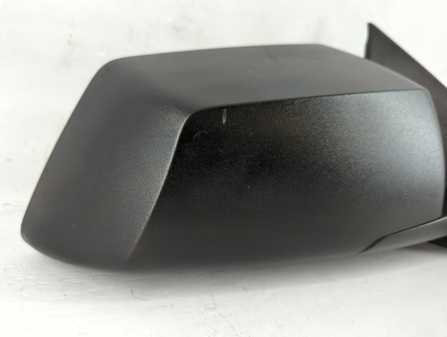 2008 Saturn Outlook Passenger Side View Mirror - Right Door Mirror OEM Used - Oemusedautoparts1.com