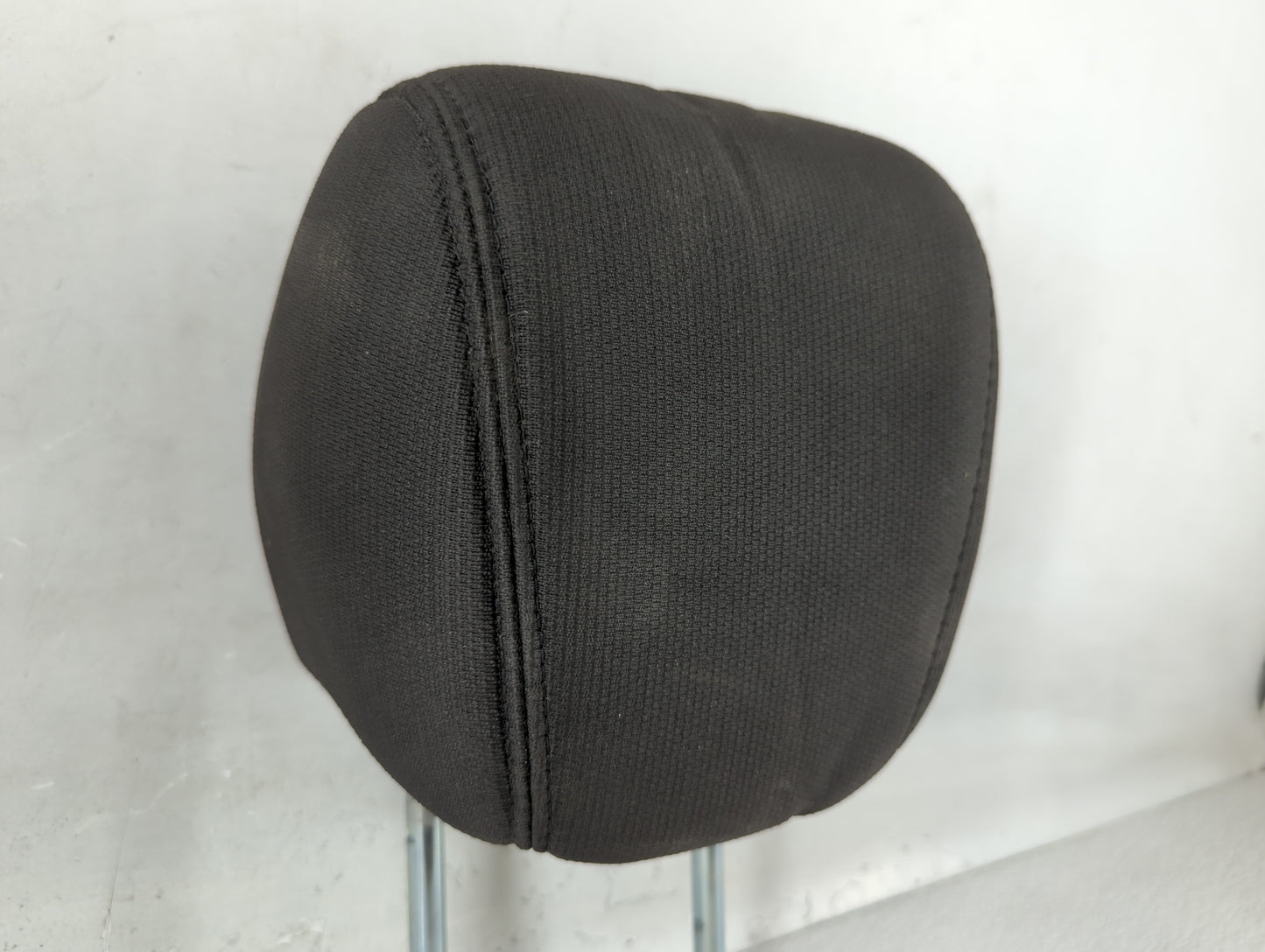 2008 Saturn Outlook Headrest Head Rest Front Driver Passenger Seat Fits OEM Used Auto Parts - Oemusedautoparts1.com