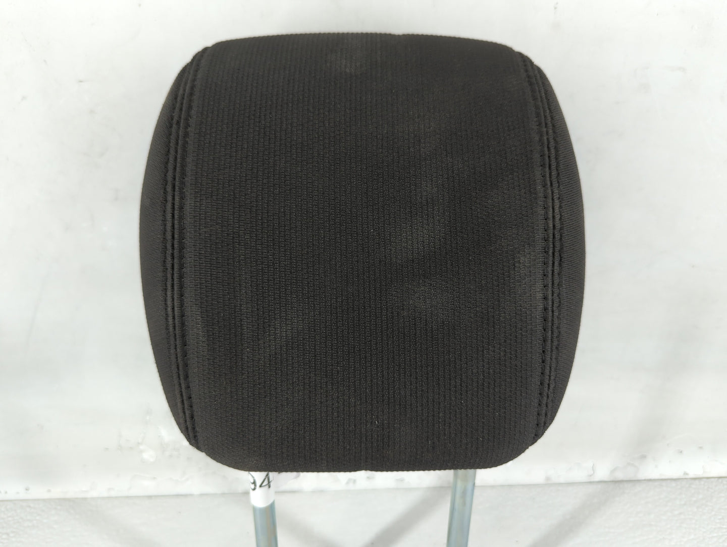 2008 Saturn Outlook Headrest Head Rest Front Driver Passenger Seat Fits OEM Used Auto Parts - Oemusedautoparts1.com