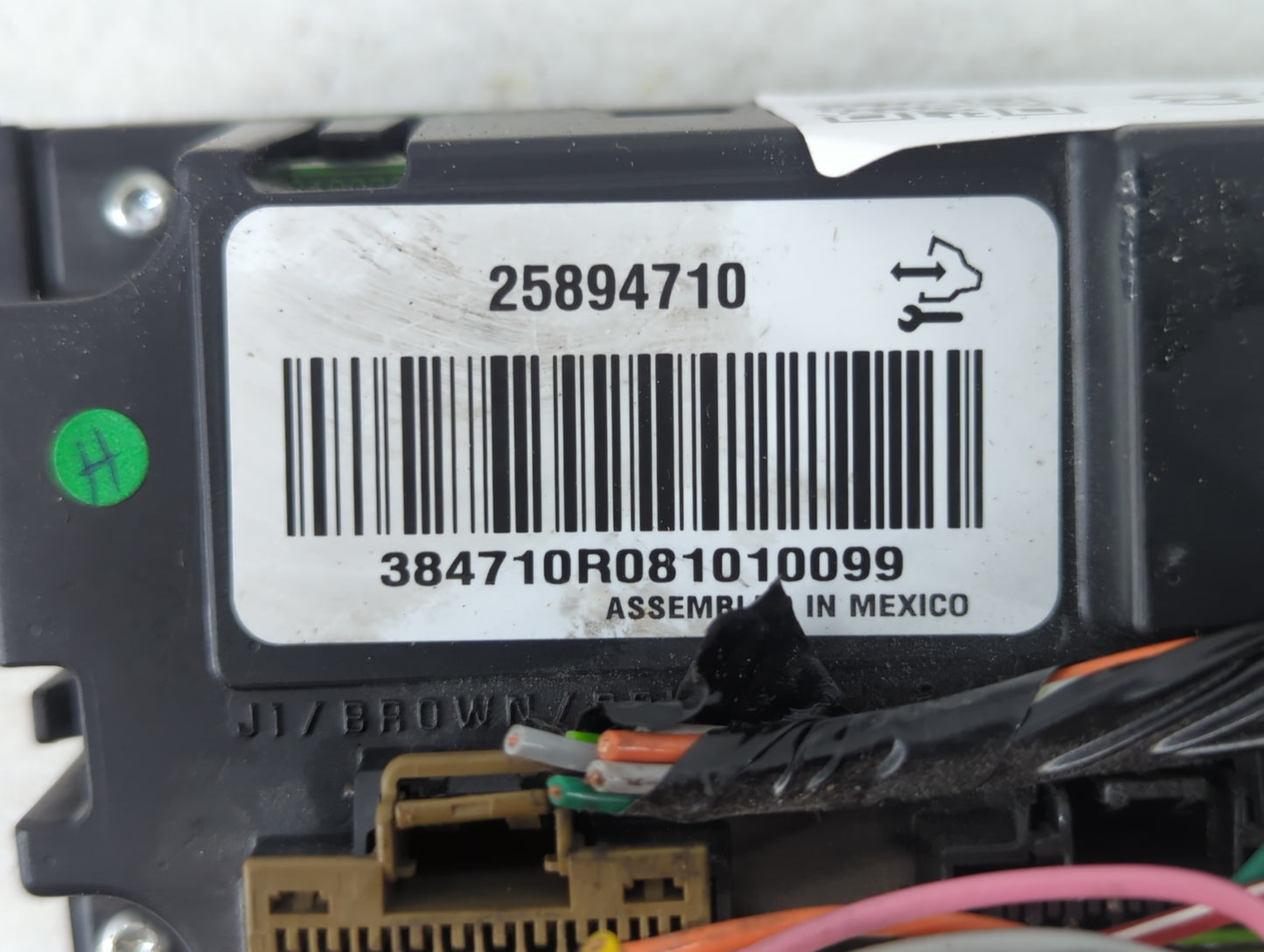 2008 Saturn Outlook Climate Control Module Temperature AC/Heater Replacement P/N:25894710 Fits OEM Used Auto Parts - Oemused