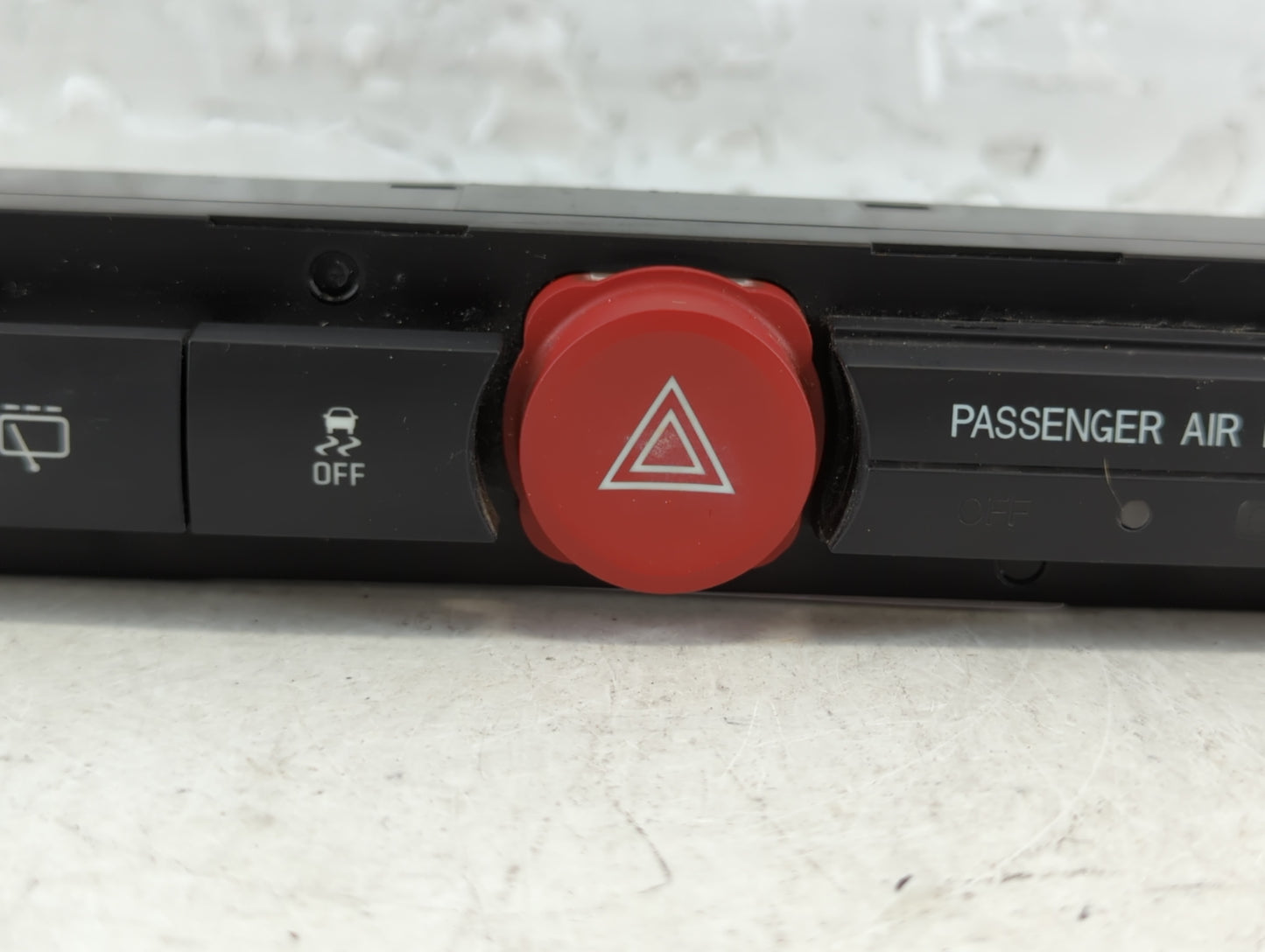 2008 Saturn Vue  Control Unit Rear Wiper Traction Hazard - Oemusedautoparts1.com