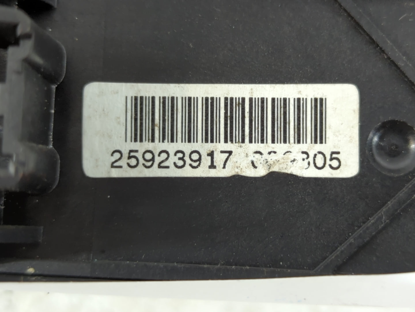 2008 Saturn Vue  Control Unit Rear Wiper Traction Hazard - Oemusedautoparts1.com