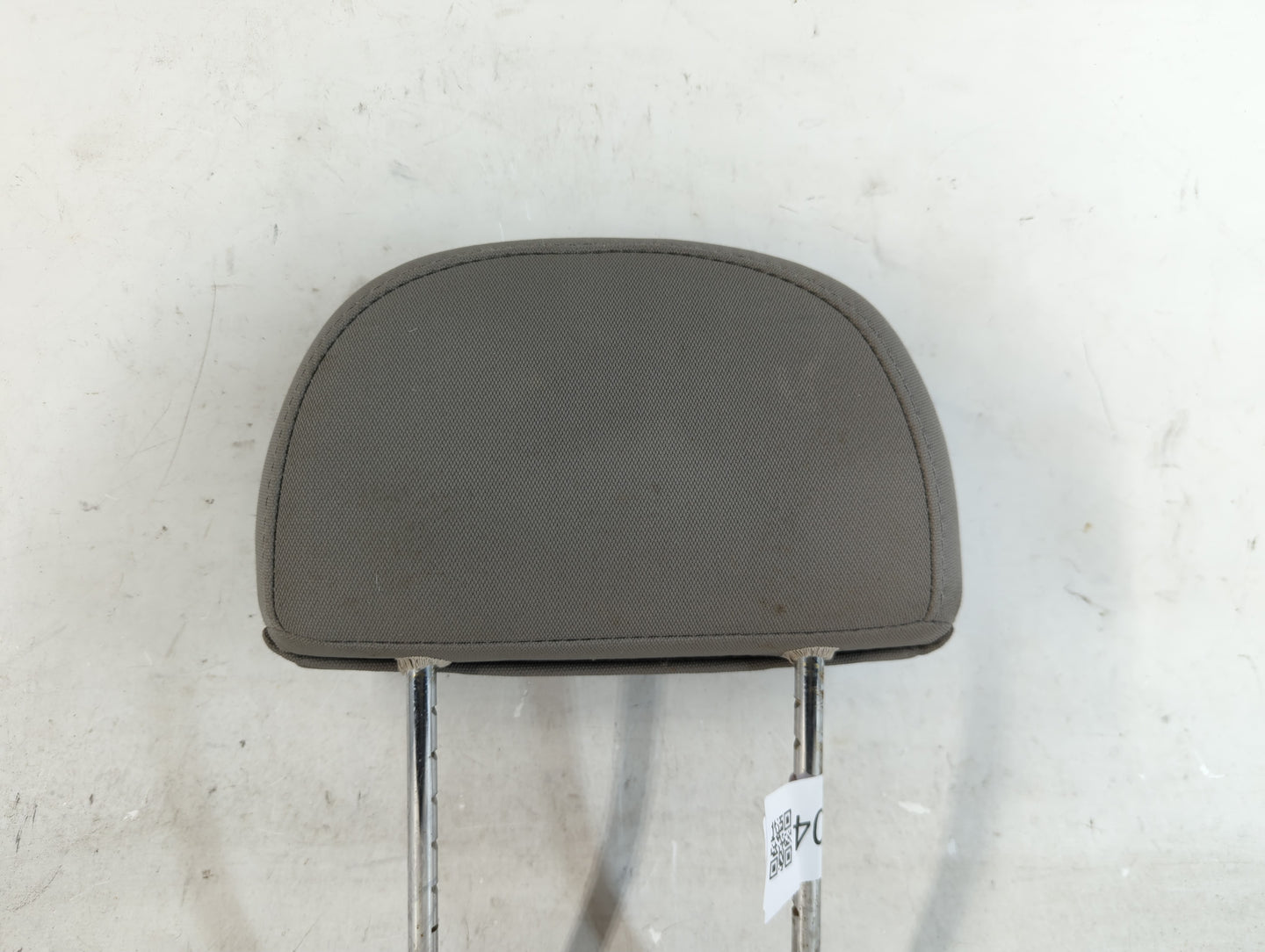 2008-2010 Saturn Vue Headrest Head Rest Front Driver Passenger Seat Fits Fits 2008 2009 2010 OEM Used Auto Parts - Oemusedau