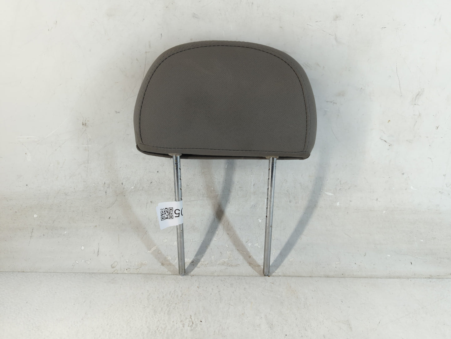 2008-2010 Saturn Vue Headrest Head Rest Front Driver Passenger Seat Fits Fits 2008 2009 2010 OEM Used Auto Parts - Oemusedau