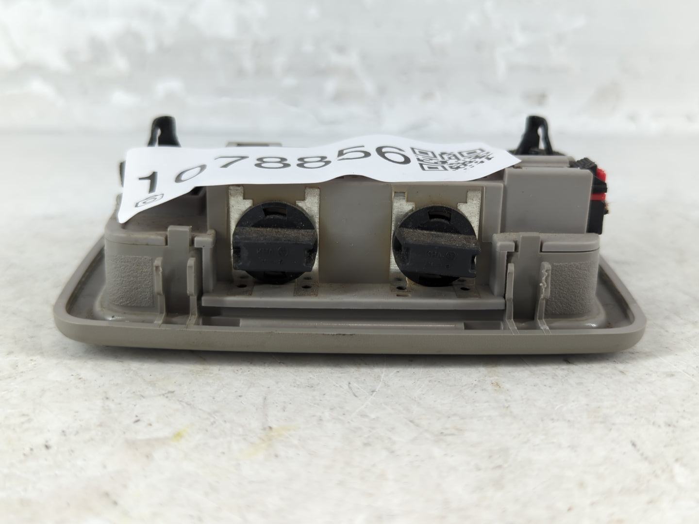 2008 Saturn Vue DOME LIGHT - Oemusedautoparts1.com