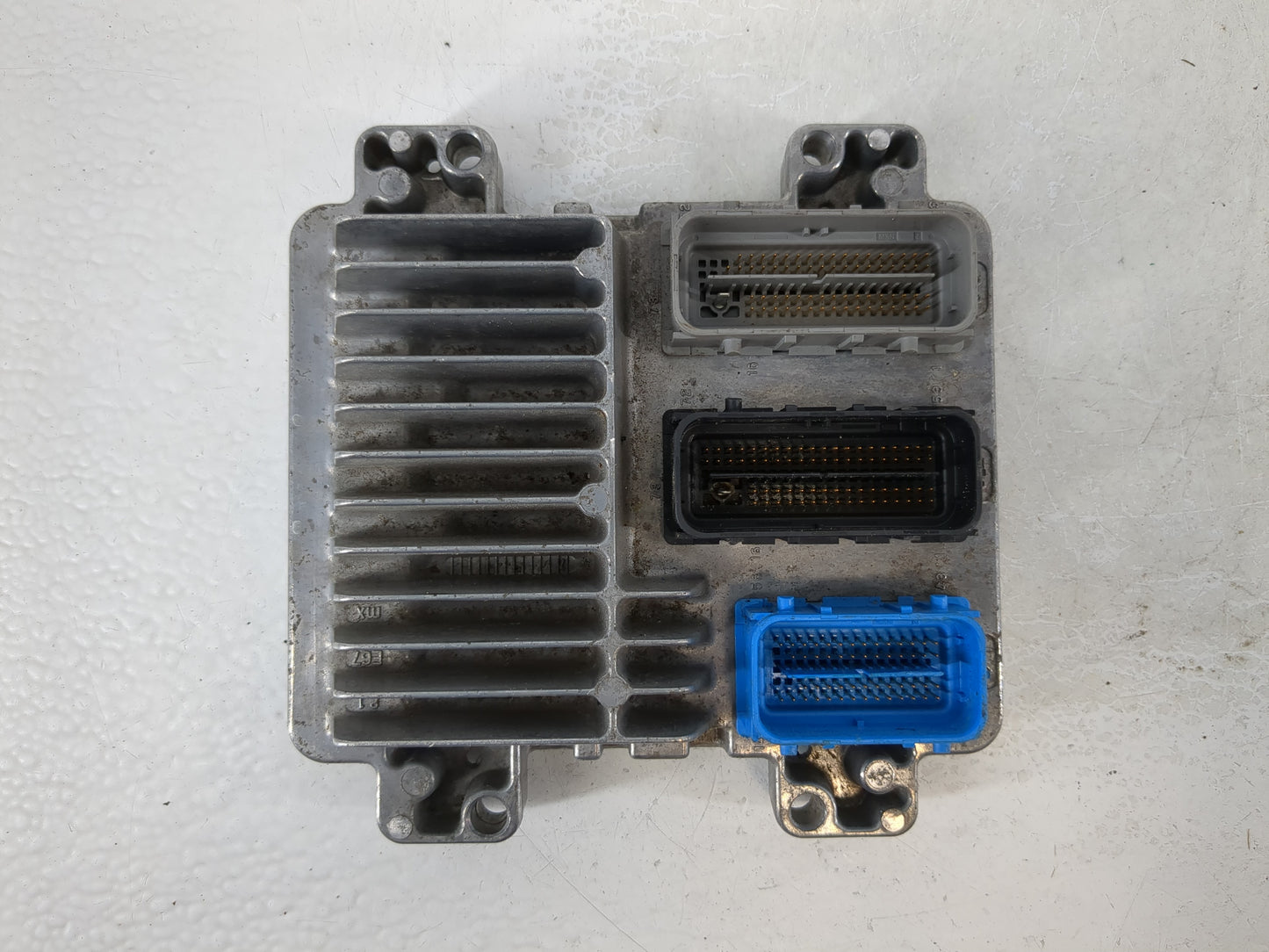 2008-2010 Saturn Vue PCM Engine Control Computer ECU ECM PCU OEM P/N:12618587 Fits Fits 2005 2006 2007 2008 2009 2010 OEM Us