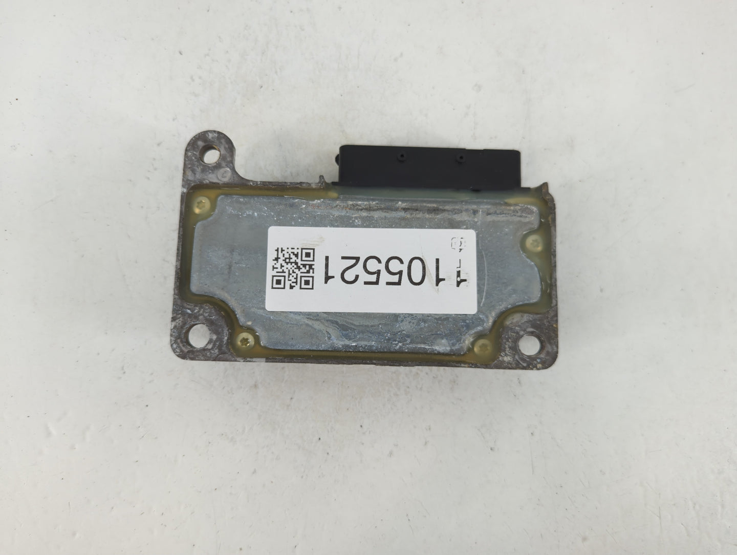 2008-2010 Saturn Vue Chassis Control Module Ccm Bcm Body Control - Oemusedautoparts1.com
