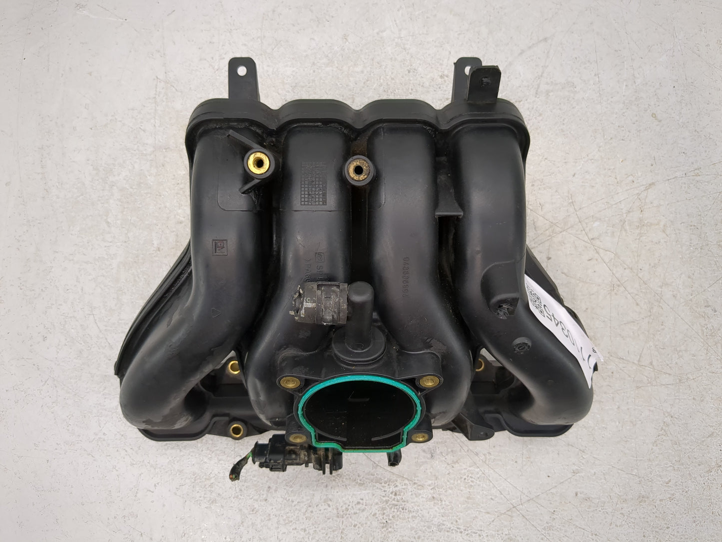 2008-2010 Saturn Vue Air Intake Manifold P/N:948686894 Fits Fits 2007 2008 2009 2010 2011 2012 OEM Used Auto Parts - Oemused