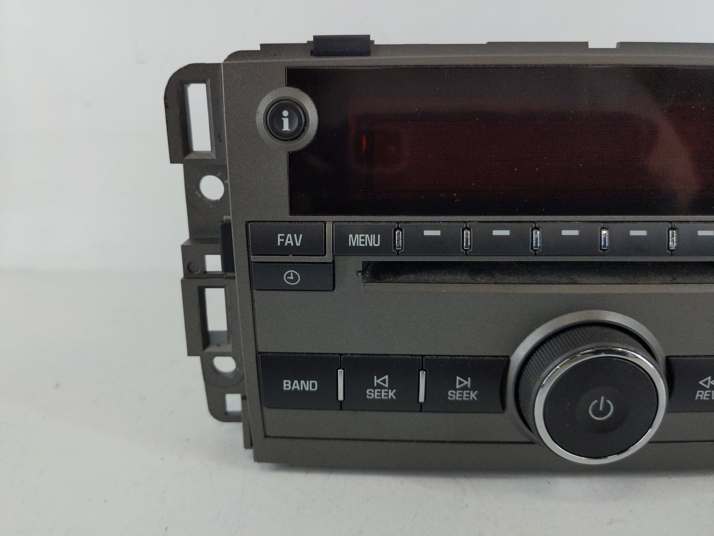 2008 Saturn Vue Radio AM FM Cd Player Receiver Replacement P/N:25956992 Fits OEM Used Auto Parts - Oemusedautoparts1.com