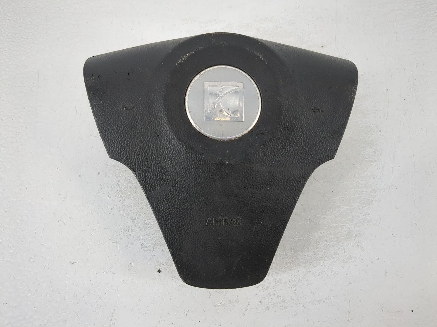 2008 Saturn Vue Air Bag Driver Left Steering Wheel Mounted P/N:96836528 Fits OEM Used Auto Parts - Oemusedautoparts1.com