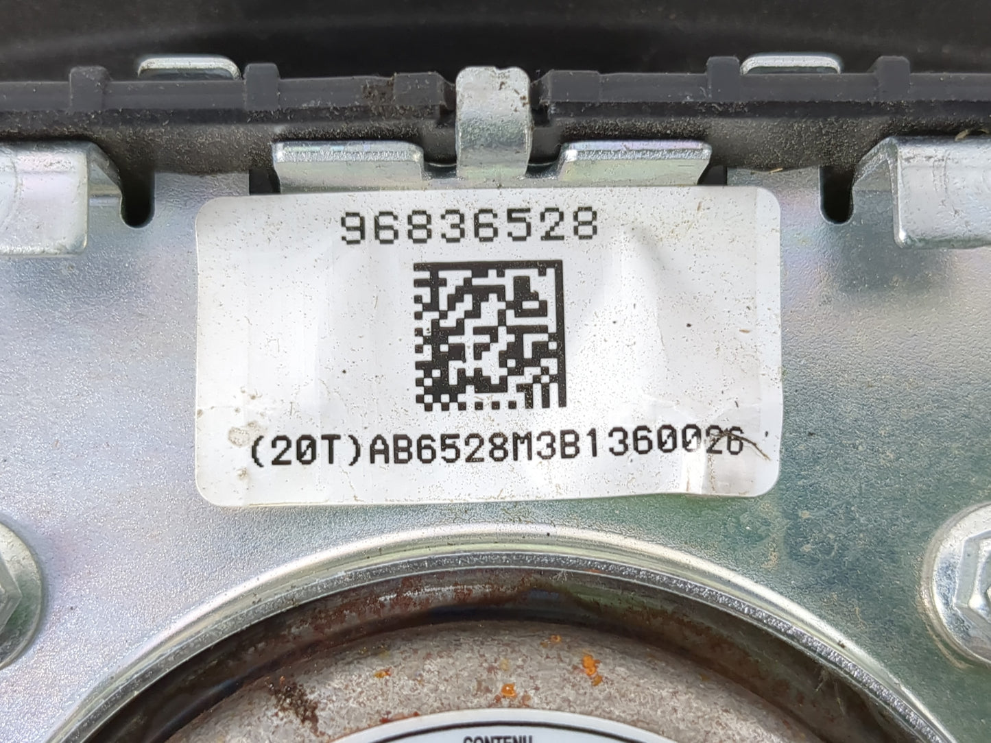 2008 Saturn Vue Air Bag Driver Left Steering Wheel Mounted P/N:96836528 Fits OEM Used Auto Parts - Oemusedautoparts1.com