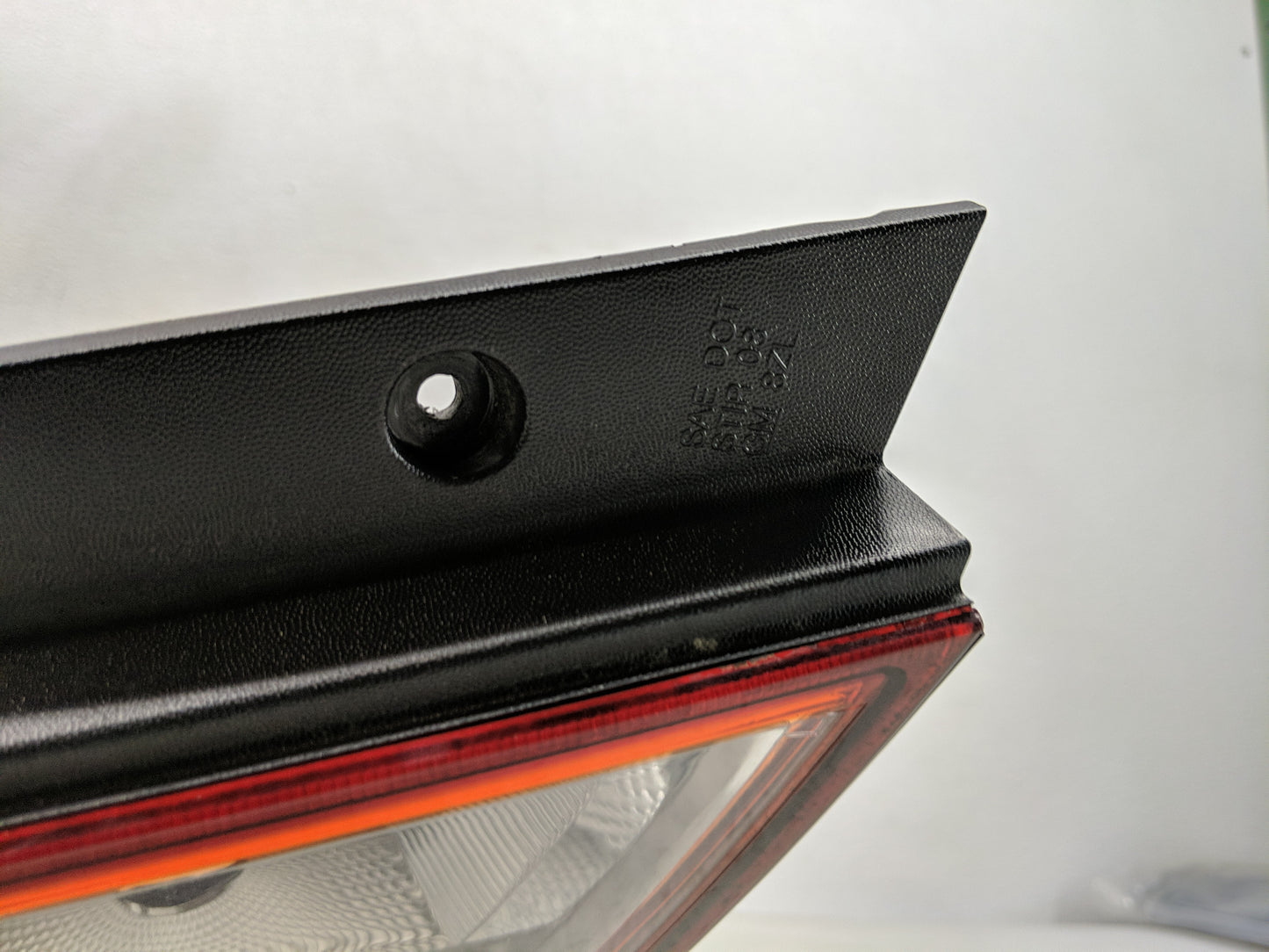 2008-2010 Saturn Vue Tail Light Assembly Driver Left OEM Fits Fits 2008 2009 2010 2012 OEM Used Auto Parts - Oemusedautopart