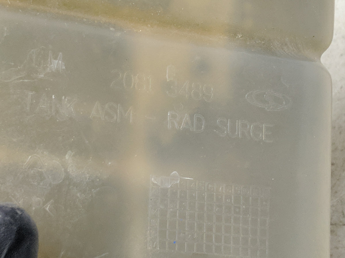 2008-2010 Saturn Vue Radiator Coolant Overflow Expansion Tank Bottle 1313111 - Oemusedautoparts1.com