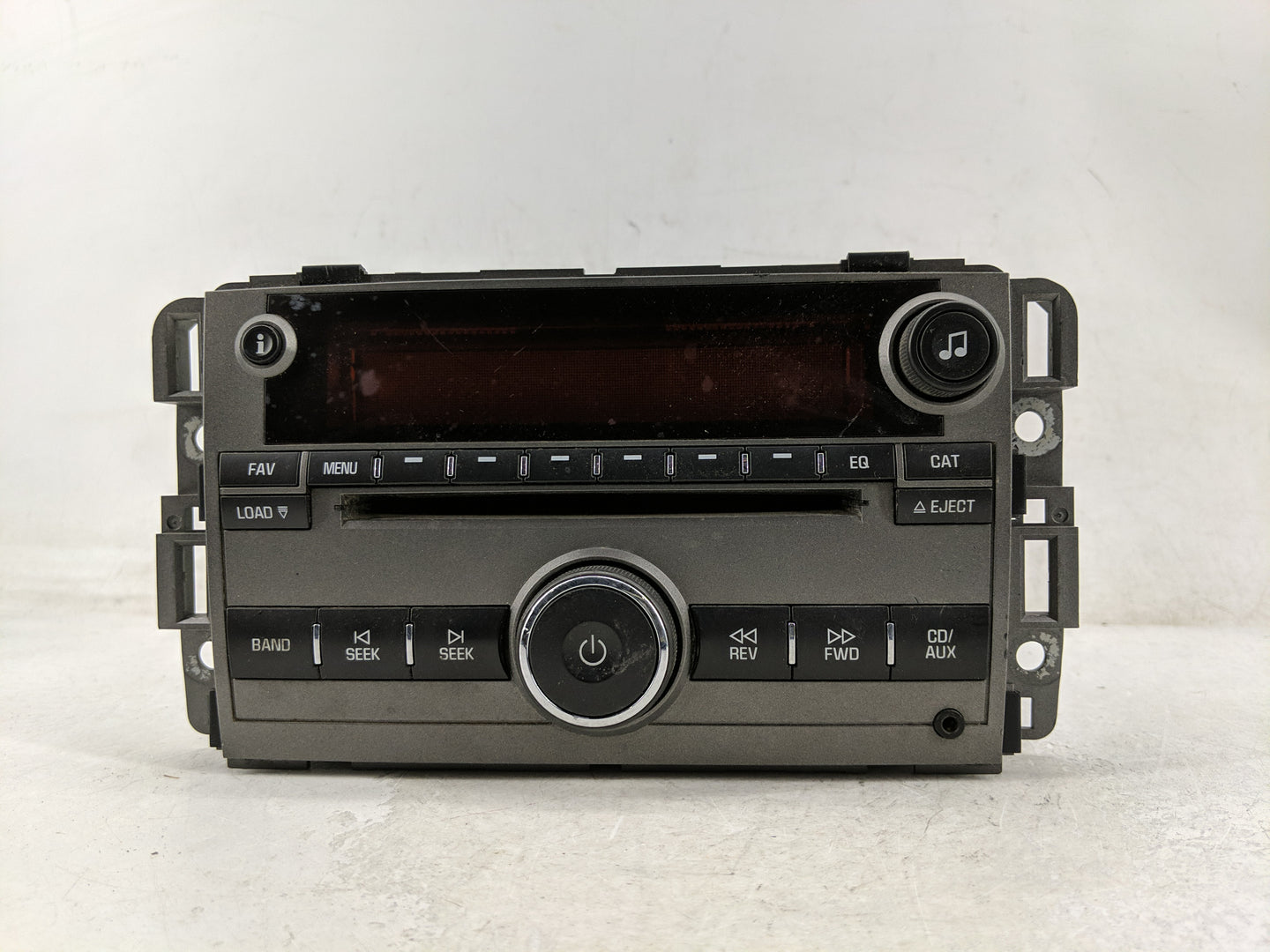 2008 Saturn Vue Radio AM FM Cd Player Receiver Replacement P/N:25920408 Fits OEM Used Auto Parts - Oemusedautoparts1.com