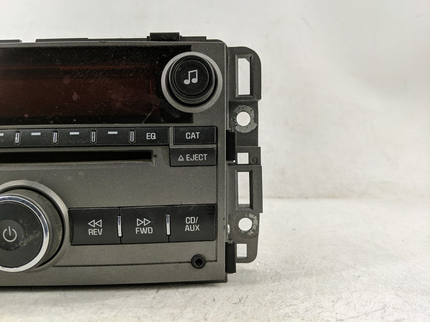 2008 Saturn Vue Radio AM FM Cd Player Receiver Replacement P/N:25920408 Fits OEM Used Auto Parts - Oemusedautoparts1.com