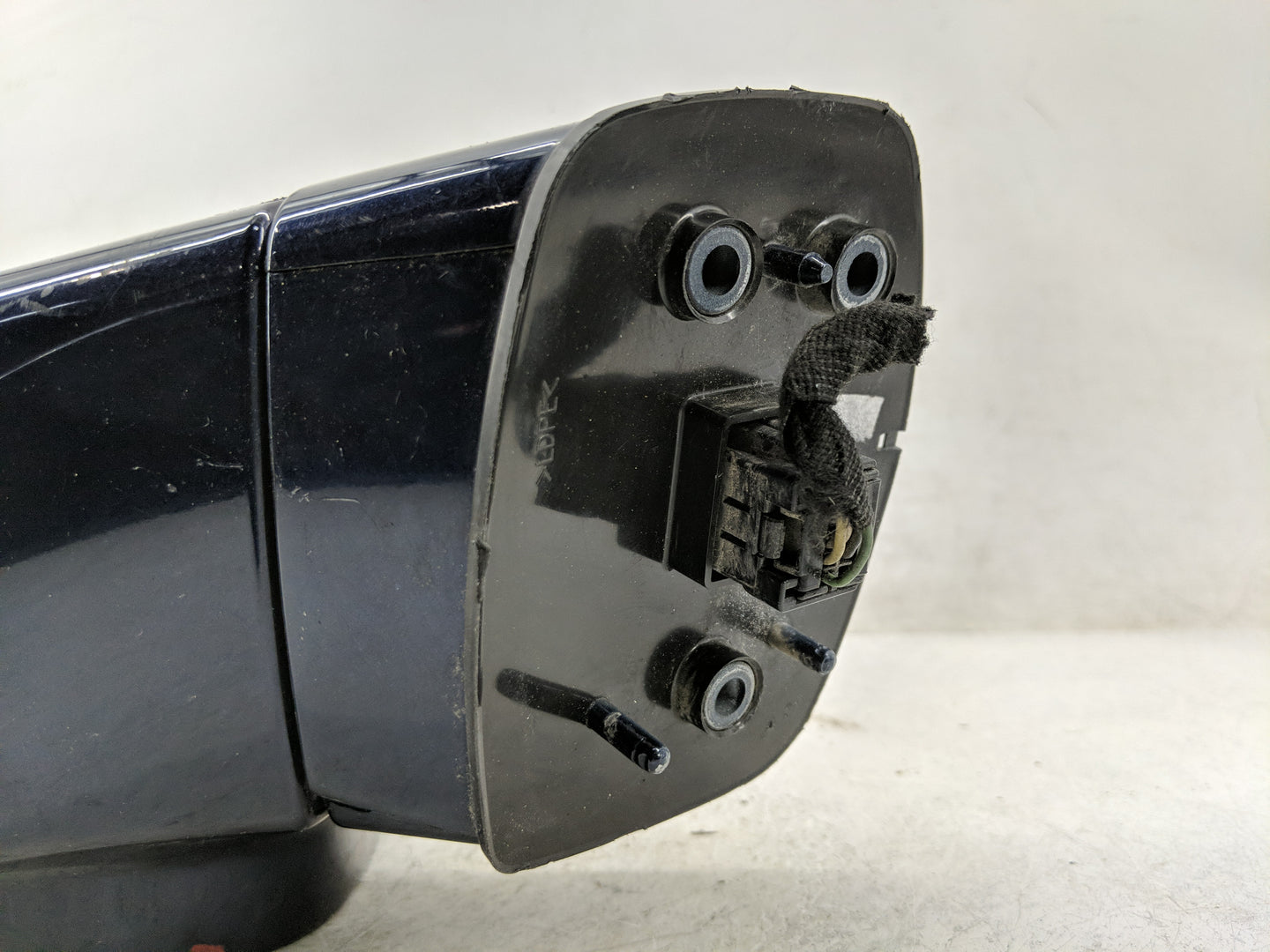 2008-2010 Saturn Vue Driver Side View Mirror - Left Door Mirror OEM Used - Oemusedautoparts1.com