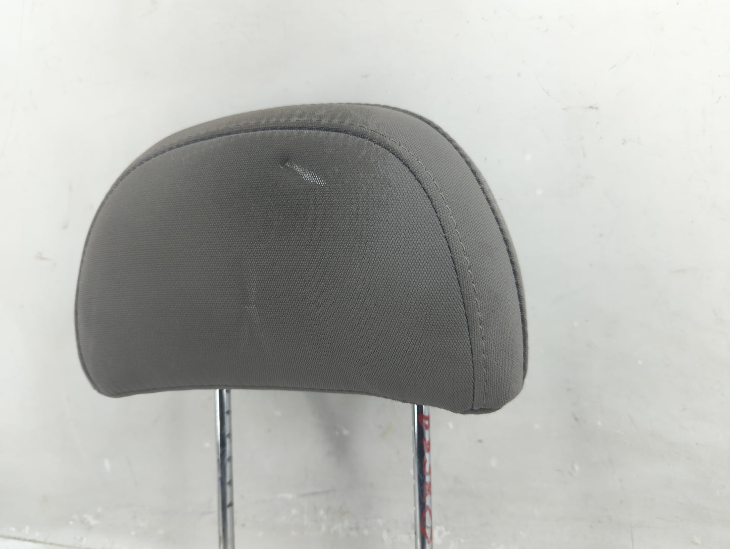 2008-2010 Saturn Vue Headrest Head Rest Rear Seat Fits Fits 2008 2009 2010 OEM Used Auto Parts - Oemusedautoparts1.com