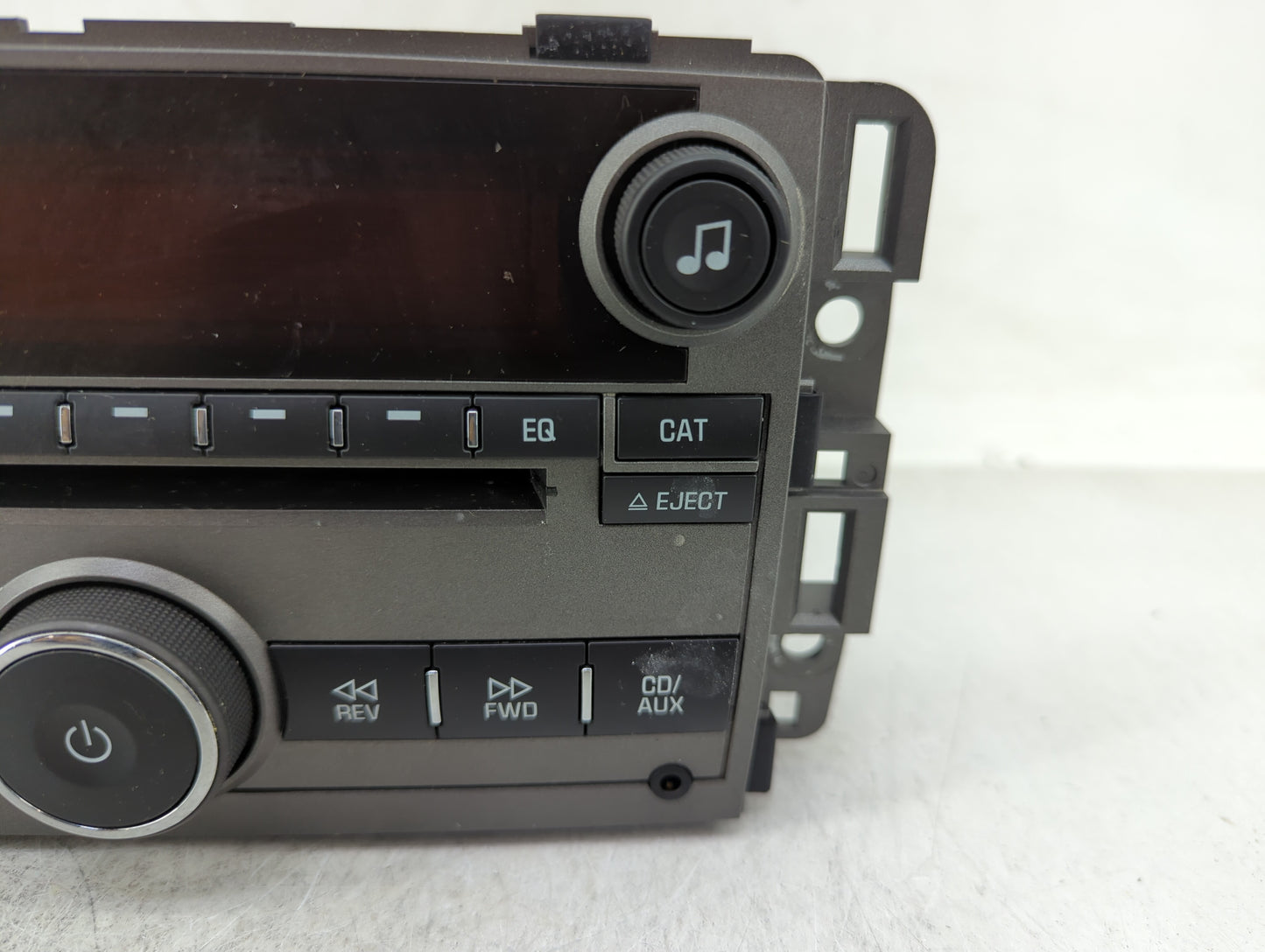 2008 Saturn Vue Radio AM FM Cd Player Receiver Replacement P/N:25956992 Fits OEM Used Auto Parts - Oemusedautoparts1.com