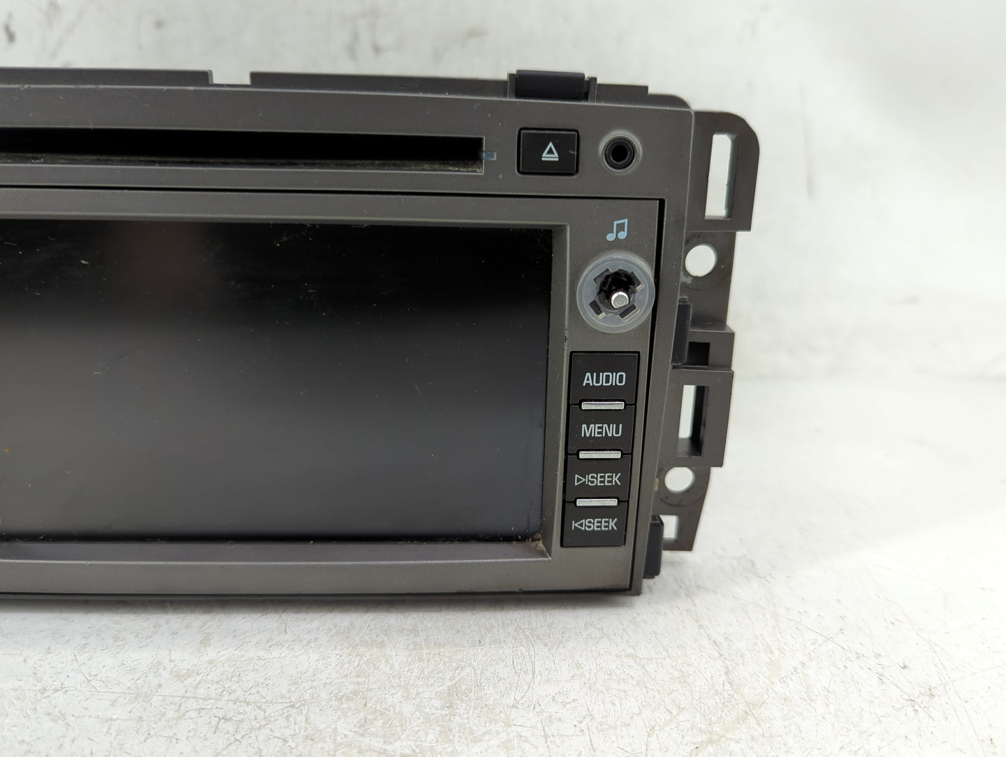 2008-2009 Saturn Vue Radio AM FM Cd Player Receiver Replacement P/N:15942546 Fits Fits 2008 2009 OEM Used Auto Parts - Oemus