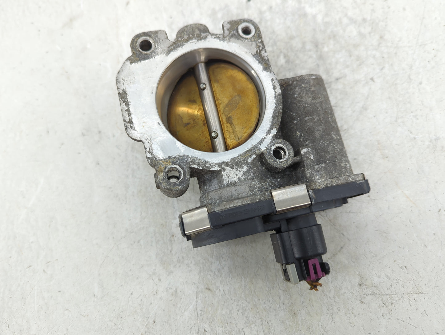 2008-2010 Saturn Vue Throttle Body Fits Fits 2007 2008 2009 2010 2011 2012 OEM Used Auto Parts - Oemusedautoparts1.com