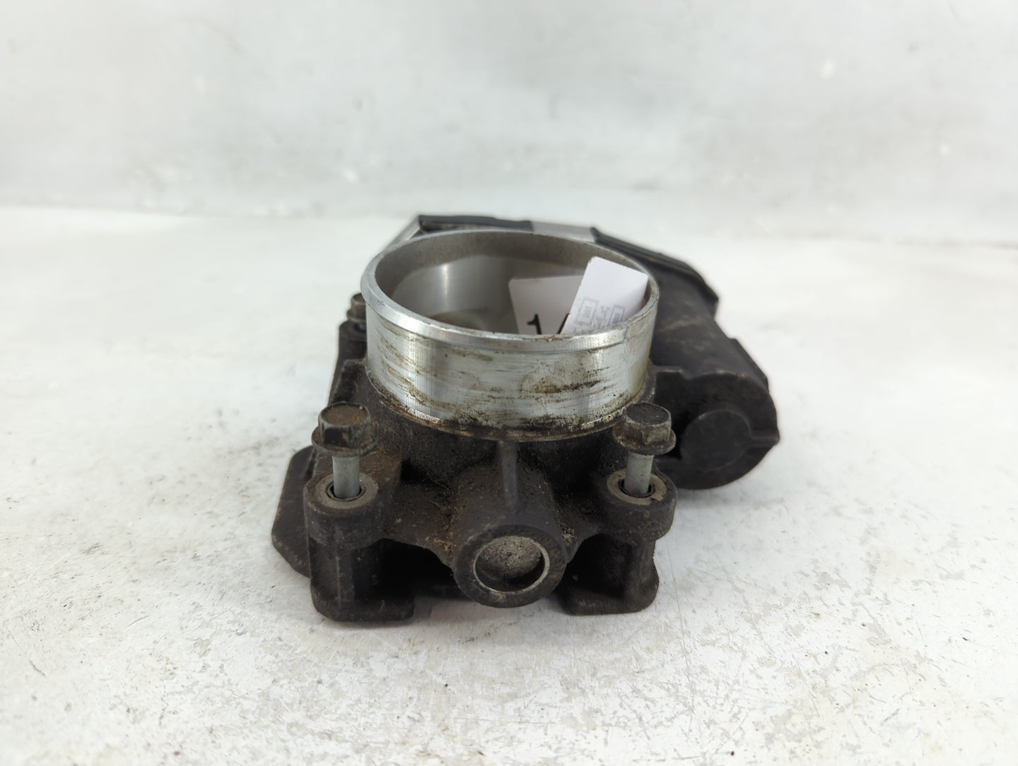 2008-2010 Saturn Vue Throttle Body P/N:12616668 Fits Fits 2007 2008 2009 2010 2011 2012 OEM Used Auto Parts - Oemusedautopar